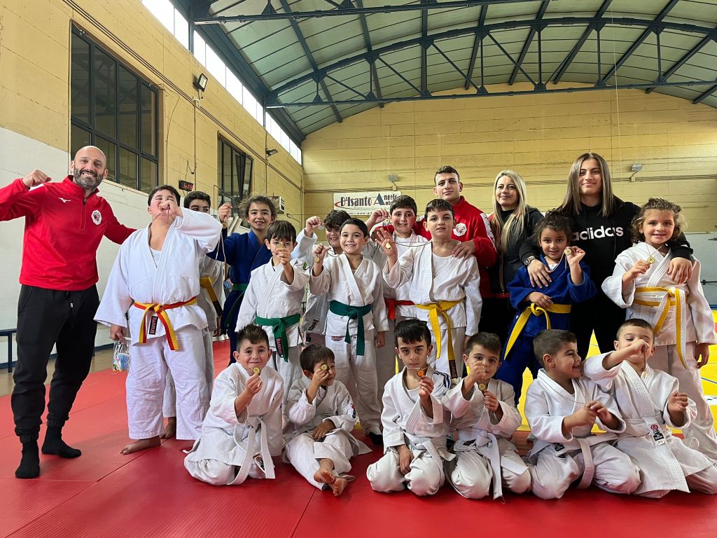 Giornata di sport e premiazioni per i piccoli JUDOKA della A.S. Dilettantistica ISCHIA&nbsp;JUDO