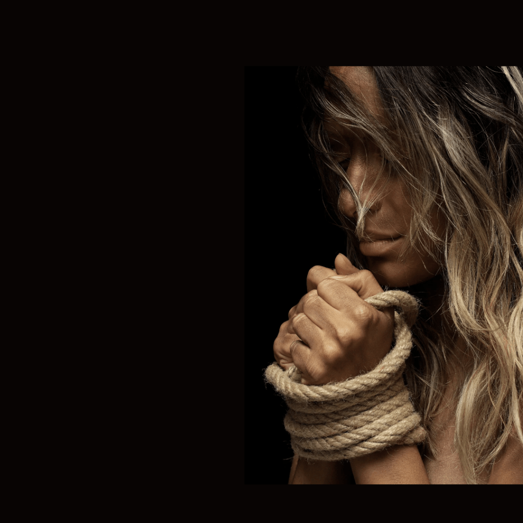 Il terribile potere manipolatorio della violenza in famiglia