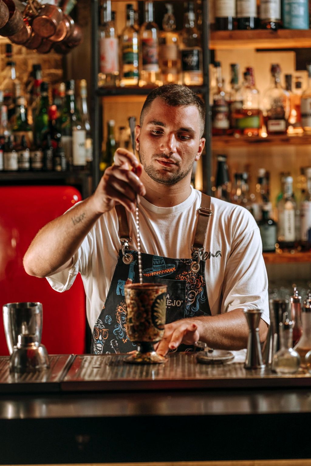 A Diamo Gusto al Solidale partecipa: Bartender Andrea Calise – Porto&nbsp;51&nbsp;
