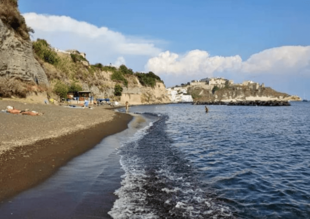 Ritrovati resti umani sulle coste di&nbsp;Procida