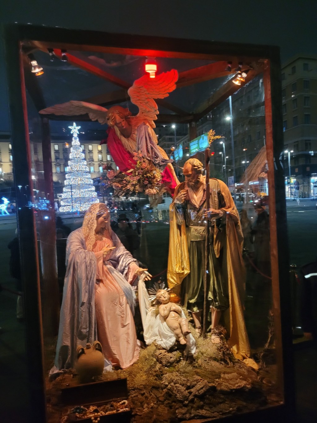 La “Natività Napoletana” dice addio a Piazza Municipio. Dove sarà&nbsp;collocata?