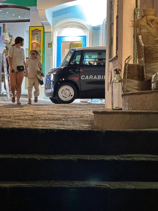 Carabinieri, la Topolino a Sant’Angelo sulla pagina fb&nbsp;dell’Arma