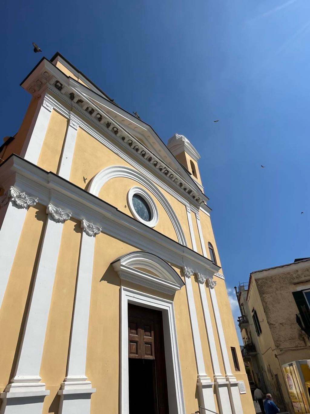 Barano, fallita la missione dei fedeli dal vescovo per Don&nbsp;Paolo