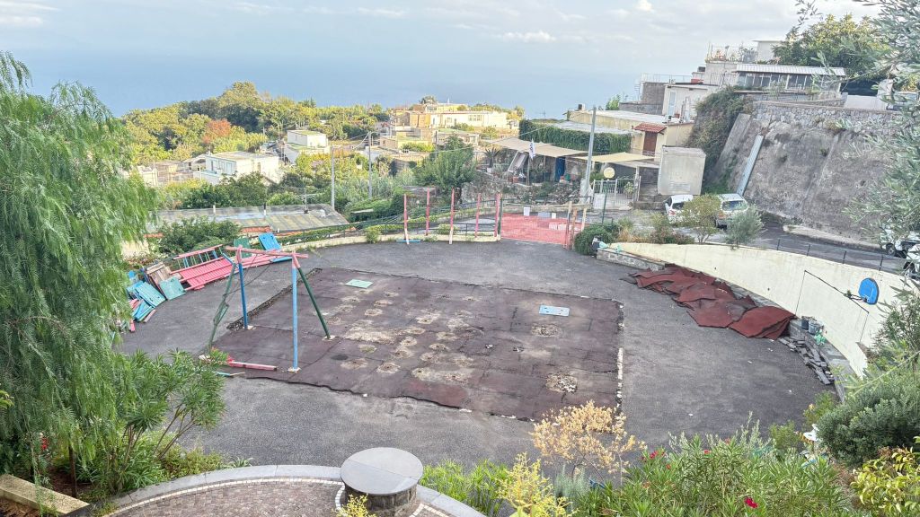 Più bello, più sicuro, più inclusivo: iniziati i lavori per il parco giochi di&nbsp;Serrara