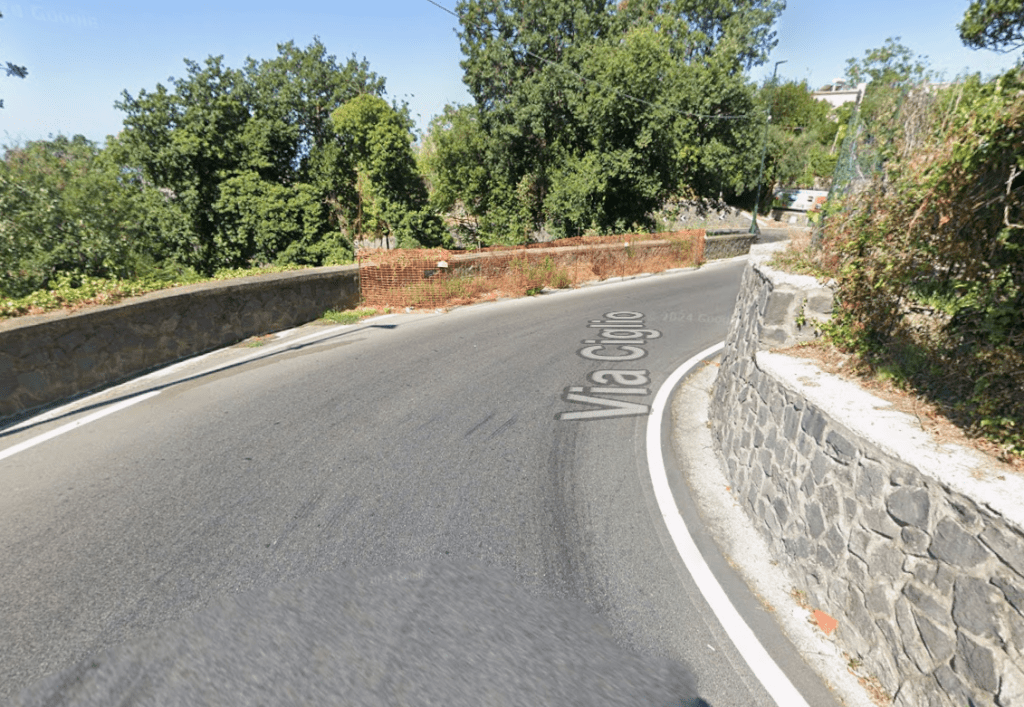 Brutto incidente al Ciglio: ragazza in motorino contro un camioncino del&nbsp;pane