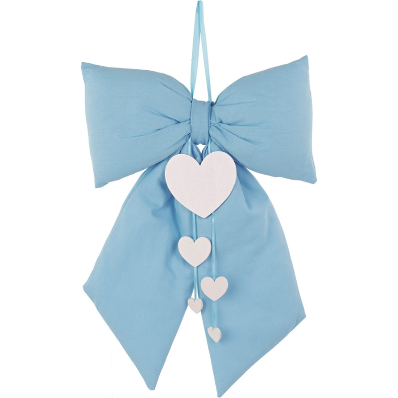 Il piccolo Raffaele è nato: gioia anche per nonna Lucia, la cuoca&nbsp;dell’Infanzia