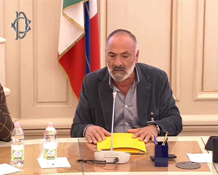 “Non abbattete le nostre case, salvate le famiglie”: l’appello di Domenico Esposito alla Camera dei&nbsp;Deputati