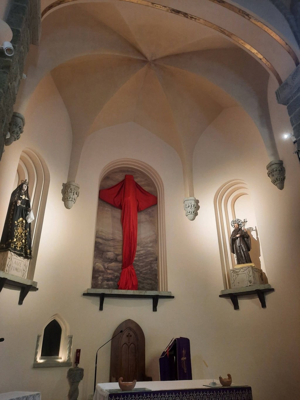 V domenica di Quaresima – La velatura delle Croci nelle Chiese: teologia e tradizione di un rito&nbsp;antico