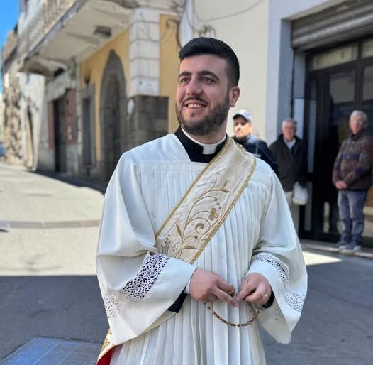 La Chiesa di Ischia in festa: Don Ivan Aiello sarà ordinato sacerdote nel giorno di San Giovanni&nbsp;Battista