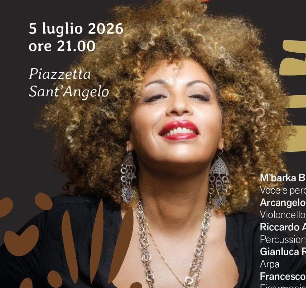 Sant’Angelo apre il sipario sulla grande musica: domenica sera arriva M’Barka Ben Taleb con “Inversa Africa”