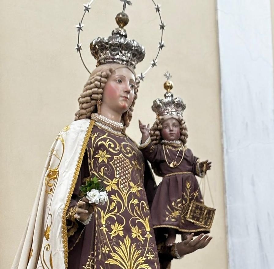 Serrara rinnova il suo abbraccio alla Madonna del Carmelo: una fede che attraversa le generazioni